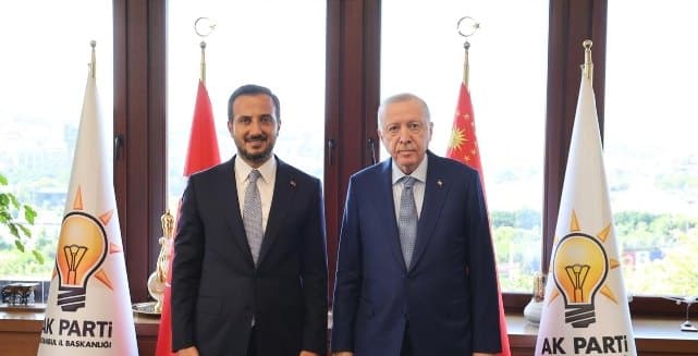 Erdoğan'dan AK Parti İstanbul Teşkilatına Ziyaret