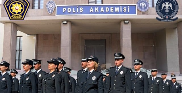 Kahraman: Türk Polisi 15 Temmuz'da Demokrasiyi Savundu