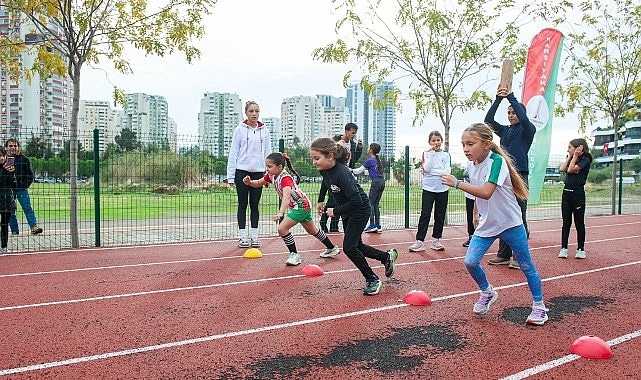 Karşıyaka'da Cumhuriyet Bayramı coşkusu